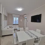 Esclusivo 6 Posti Letto - 2 Minuti Dalla Desenzano del Garda