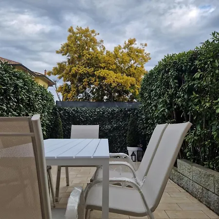 Prázdninový dům Esclusivo 6 Posti Letto - 2 Minuti Dalla Desenzano del Garda